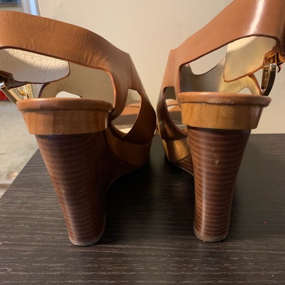 Michael Josephine Leather Wedge Sandal - Picture 4 of 5